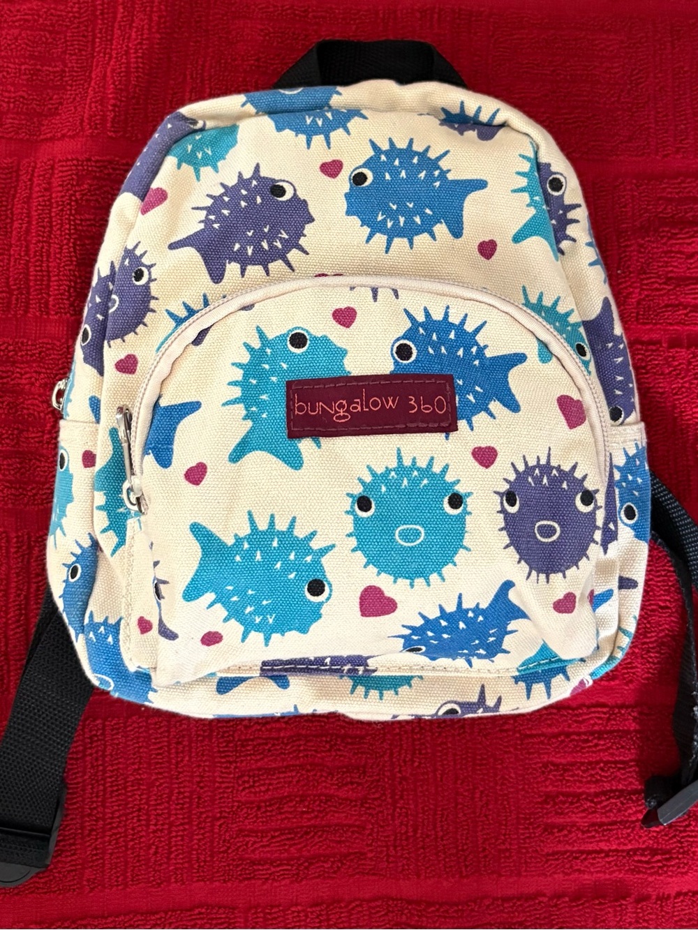 bungalow 360 Kids Tiny Cream Backpack with Blue & Purple Pufferfish